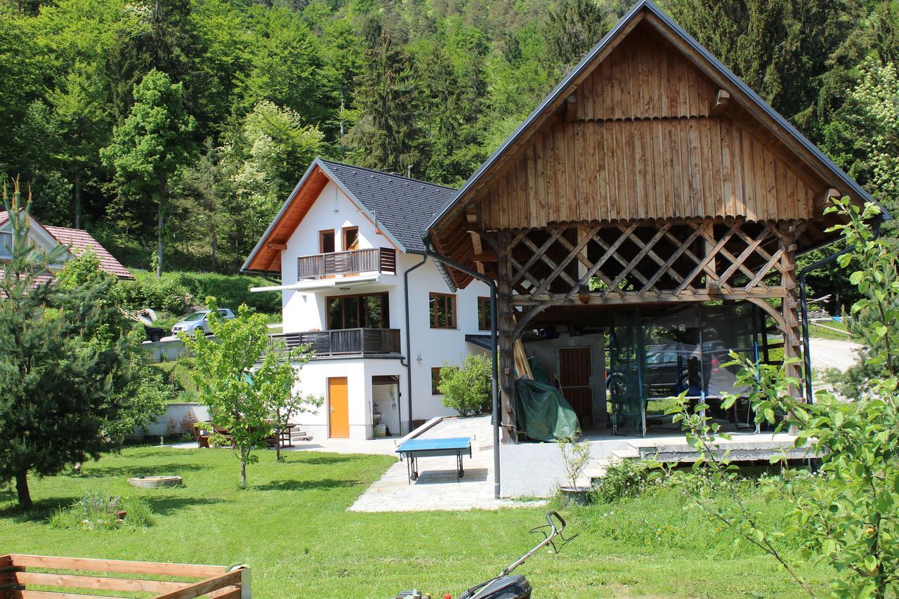 Vila Katarina Hrastenica Bagian luar foto